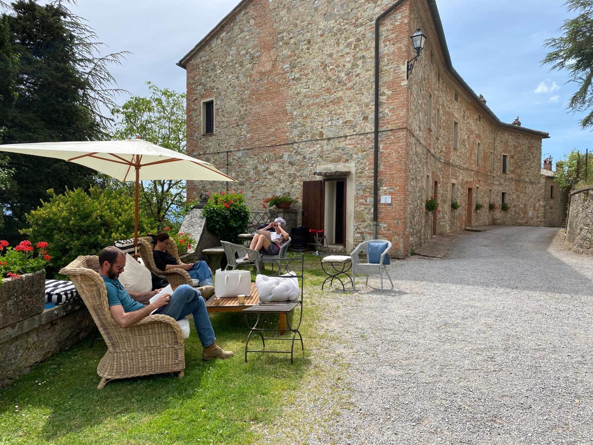 Villa Borgo Di Camporsevoli Exterior foto